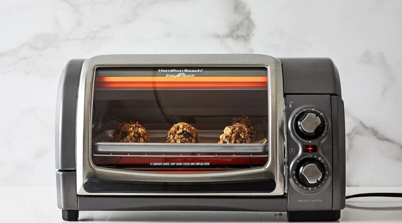 Toaster Ovens 101: How to Use a Toaster Oven
